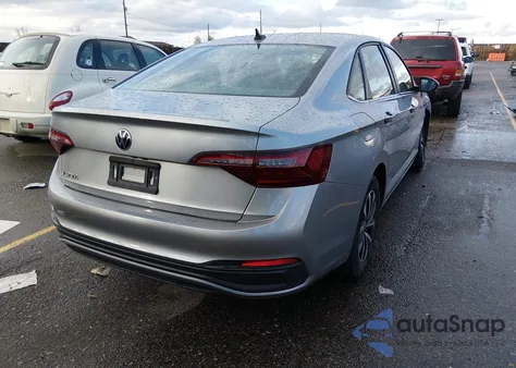 2024 Volkswagen Jetta 1.5T S z USA, uszkodzony, nr VIN 3VW5M7BUXRM039981